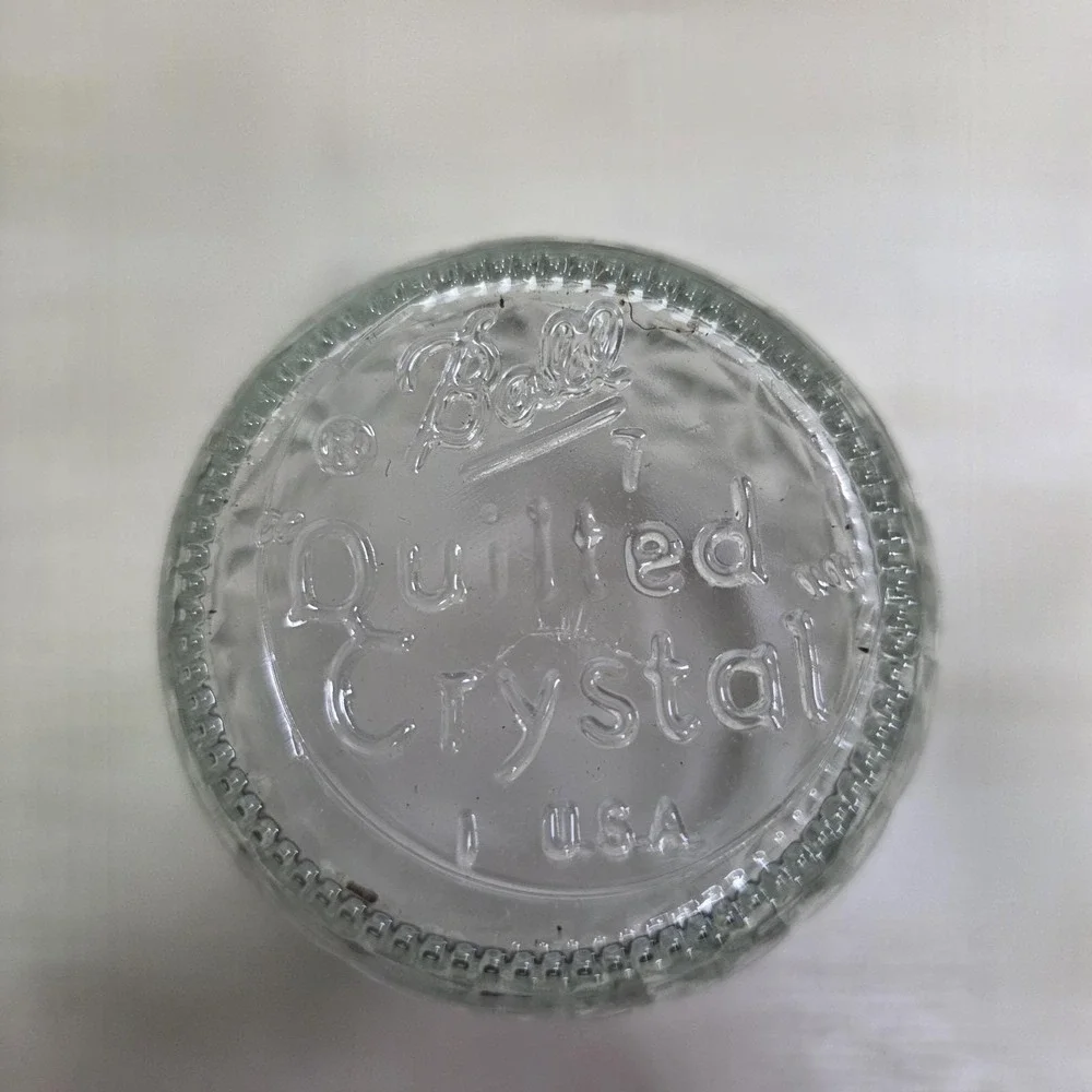 10 Ball Quilted Crystal Jelly Jars Tall w/ Grapes & Fruit Lids 4